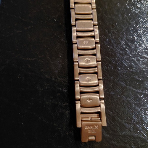 Accurist Signature women's watch rose gold with crystals new