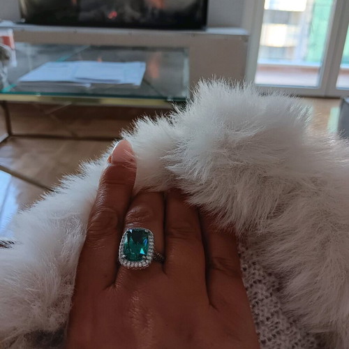 Dreamy silver ring with faceted aquamarine stone new