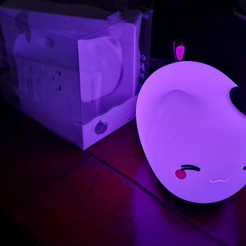 Lamp new with charger in various colors for kids