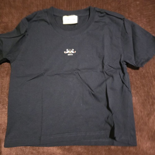 Ladies T-shirt size S like new