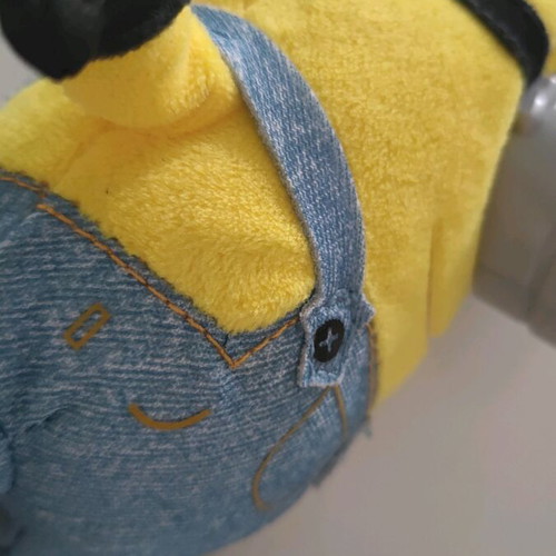 Minions 15 cm like new