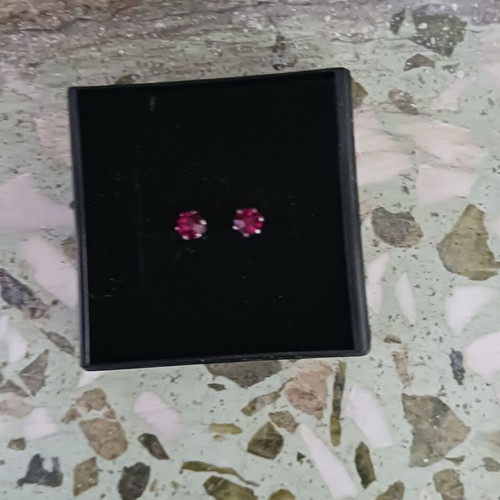 925 earrings used, small dark red without fasteners