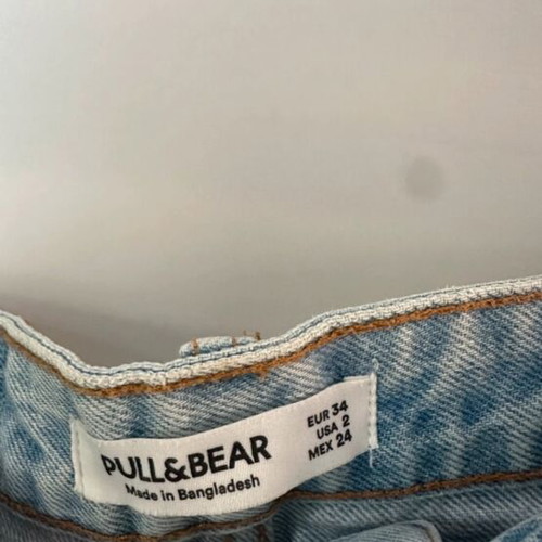 Pull & Bear denim shorts new, blue, unworn, not tight