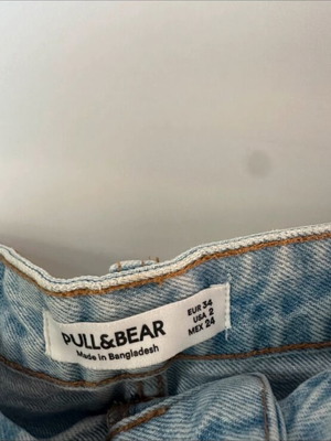 Pull & Bear denim shorts new, blue, unworn, not tight