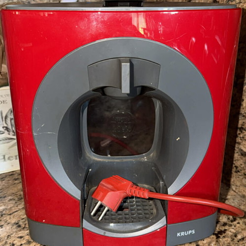 Nescafé Dolce Gusto coffee maker like new