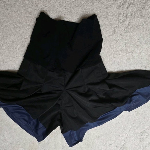 Emporio Armani EA7 skirt-shorts like new, size S