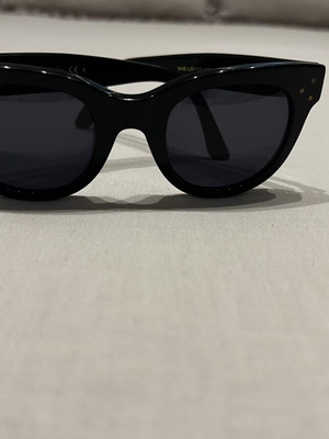 Spektre sunglasses, black