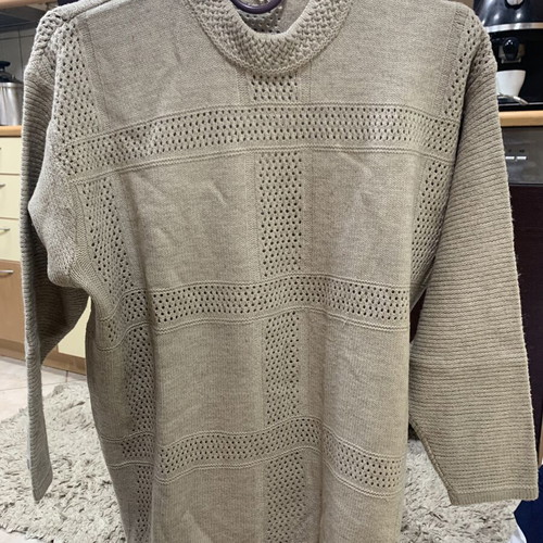 Lussile women's sweater like new, beige, size L