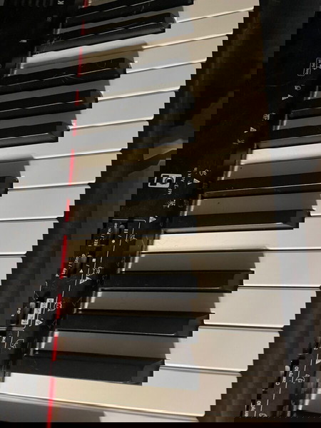 Kurzweil KA150 електрическо пиано мебели