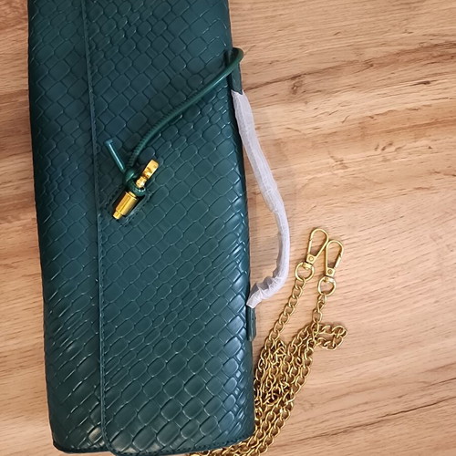 Intrecciato style flap crossbody bag, green