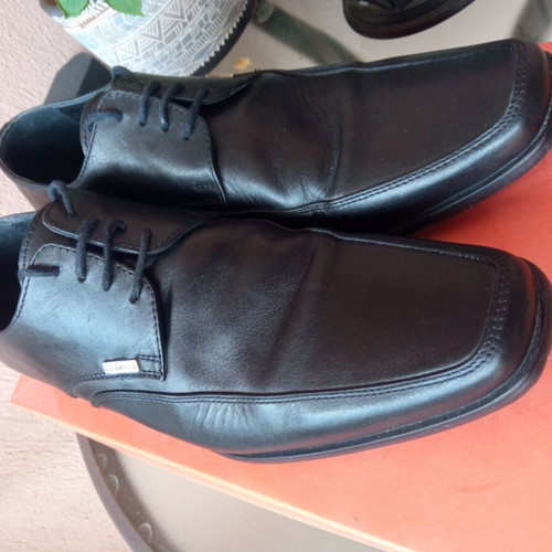 Hugo Boss men's shoes size 40 like new, black moccasins