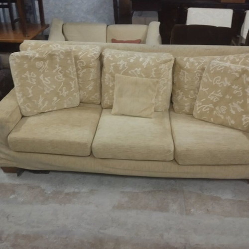 Three-seater sofa used in excellent condition, beige