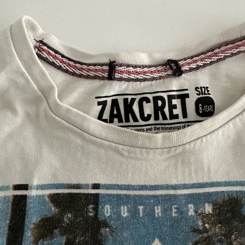 Zakcret children's white T-shirt 8-12 years with California print like new