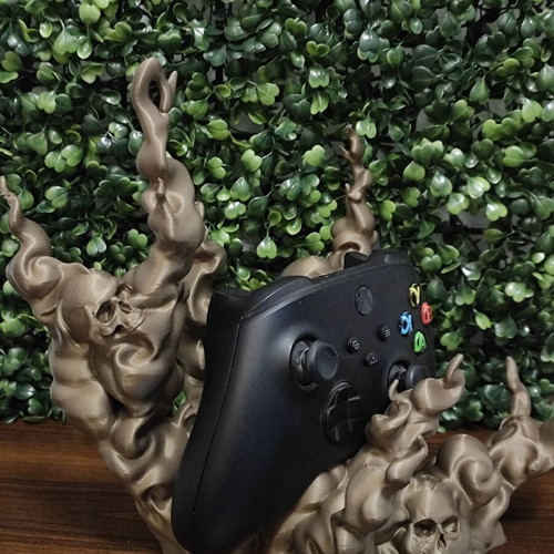 Controller stand PS4/PS5/XBOX Smokey Skulls new 3D printed