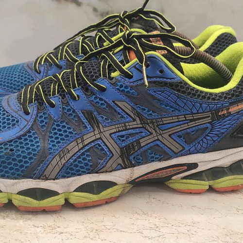 Asics Gel Nimbus 16 athletic shoe used, size 46.5, blue