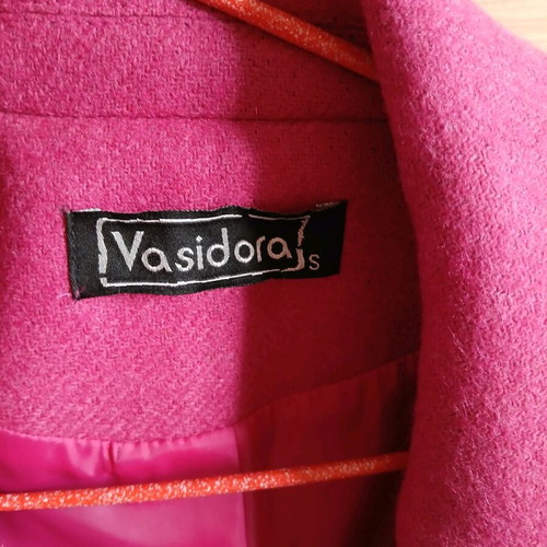 Light coat new, size Small, pink