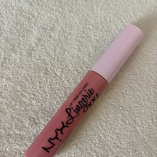 Nyx matte liquid lipstick pack of 2 like new