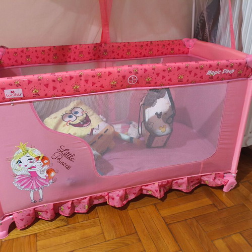 Lorelli Magic Sleep playpen like new with anatomical mattress and mosquito net