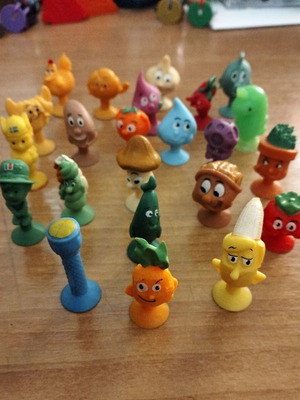 Σετ 23 φιγούρες Stikeez μεταχειρισμένες