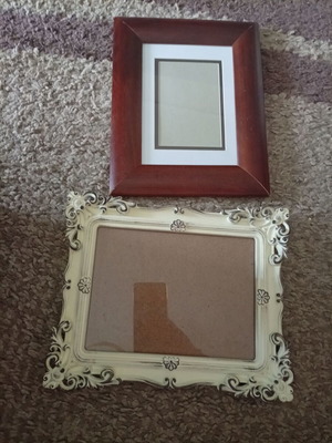 Wooden photo frames with glass like new, set of 2