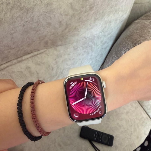 Apple Watch Series 9 45 mm Aluminium Starlight like new