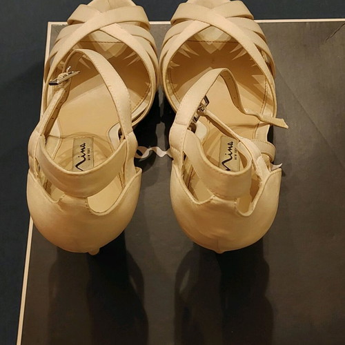 Nak Vina New York shoes platform sandals size 40 new ivory