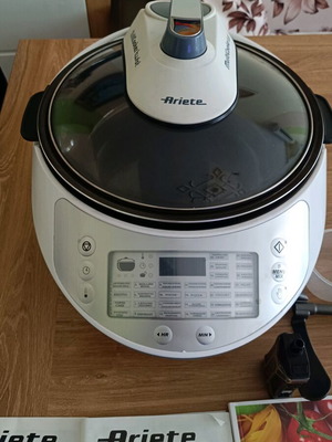 Ariete 2945 Twist multicooker like new, 5L, 1900W