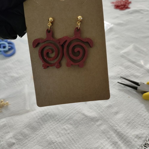 Ceramic turtle earrings 3D printed and hand painted, made to order