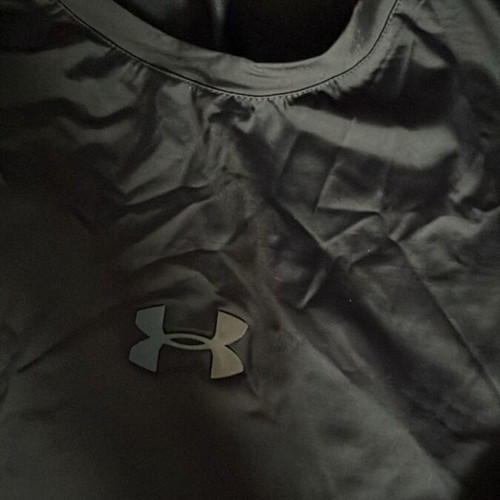 Under Armour Reflective Compression Shirt new, size M, black