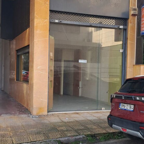 Commercial space in Nea Filadelfeia with basement and mezzanine