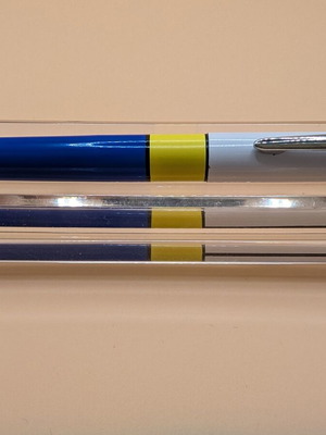 RollInk roller with classic fountain pen ink cartridges new