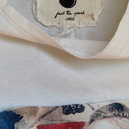 Bigbong white women's T-shirt M with pin-up print like new