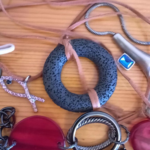 Necklaces pack of 14 like new