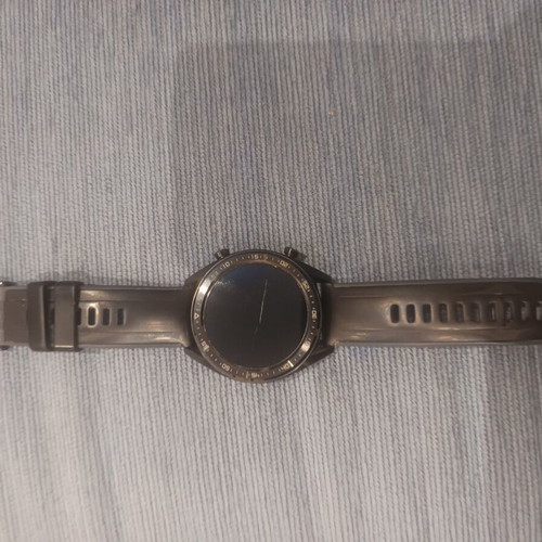 Huawei Watch GT-49D used with original strap and charger