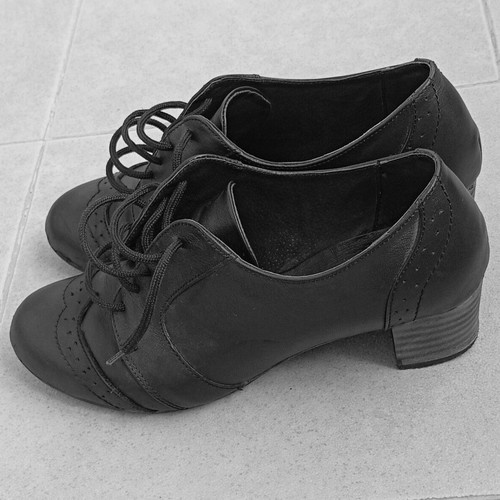 Women's Black Leather Heels Size 38 Like New