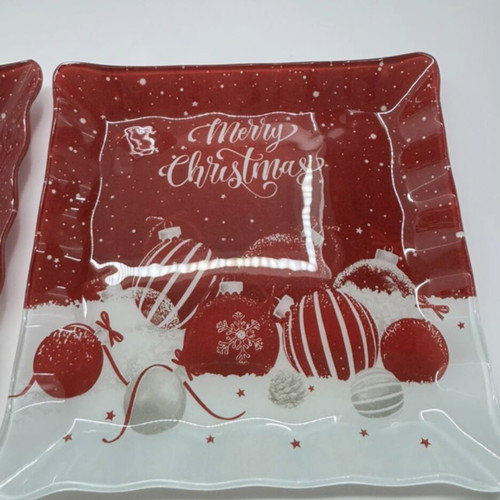 Set of 2 Christmas serving plates like new