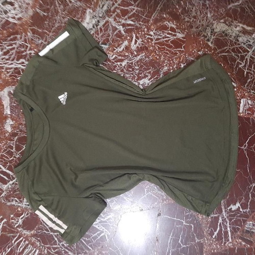 Adidas γυναικεία αθλητική μπλούζα καινούργια, πράσινη, μέγεθος S