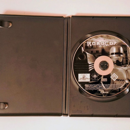 Robocop PC game used, 1st person shooter, 2003