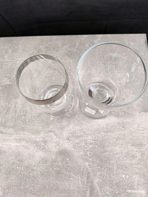 Stemmed glasses set like new
