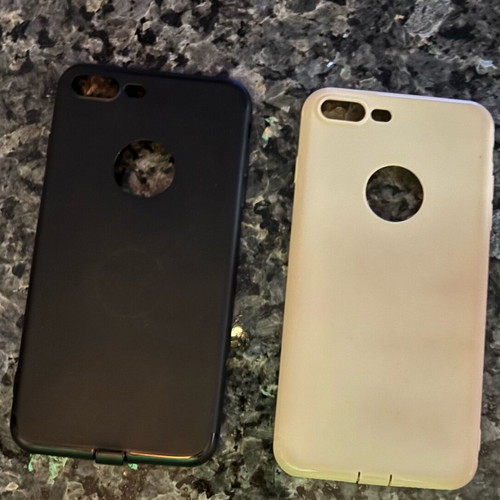 iPhone 7 Plus cases like new, set of 2