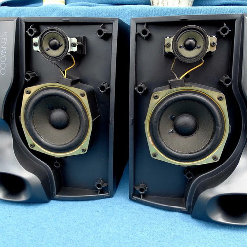 Kenwood LS-N301 floor speakers like new