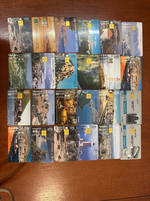 Phone cards used, pack of 134 from 1992 to 2000 with cities and landmarks