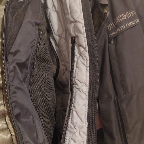 Richa motorcycle jacket small used with air vent function
