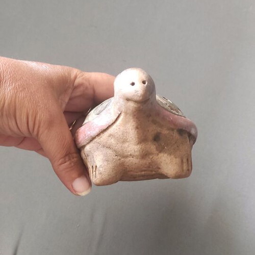 Ceramic turtle ocarina used, vintage
