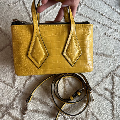 Zara yellow mini croco bag with detachable strap like new