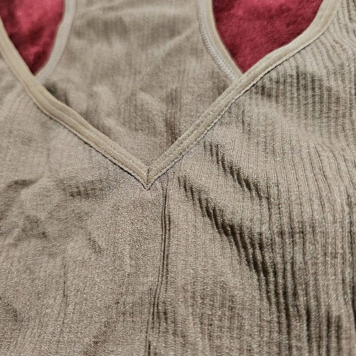 Brown sports bra new, size L
