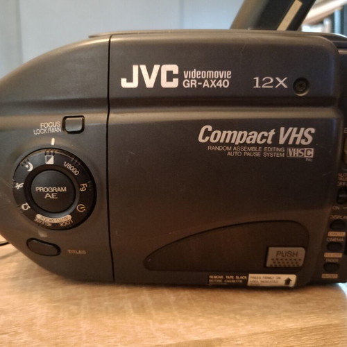 JVC GR-AX40 Compact VHS-C camcorder used, with power supply and battery