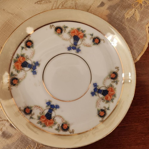 Hayasi Kutani Geisha porcelain tea set like new, 18 pieces