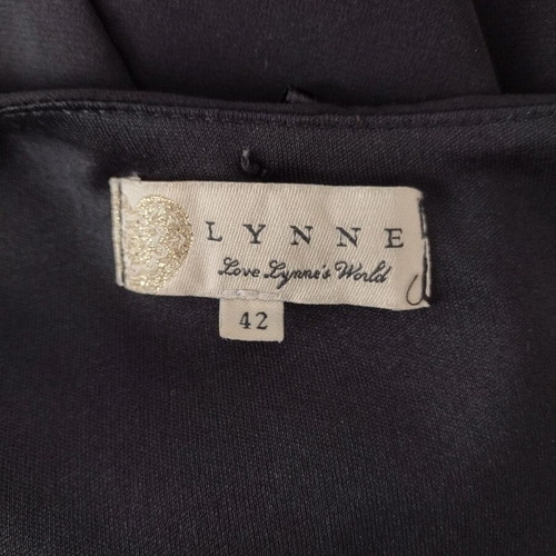 Lynne asymmetrical super sexy top like new, black, size XL