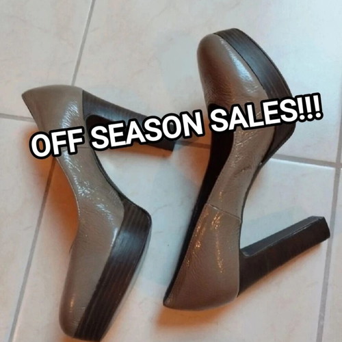 Wall Street pumps taupe leather, size 40